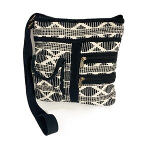 Unbranded Knit Woven Fully Line Black and Cream Aztec Design Crossbody Bag Boho